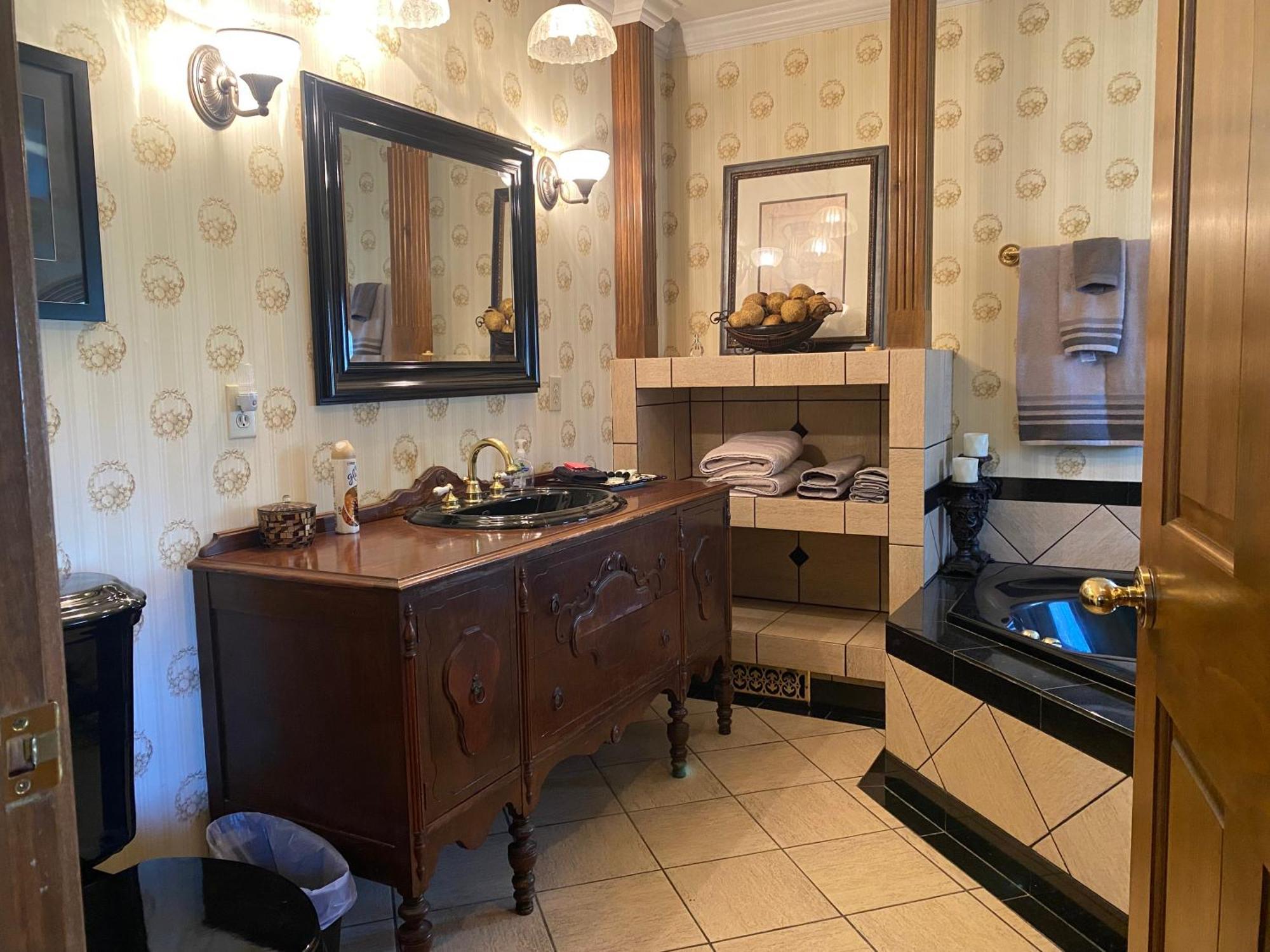 Apple Crest Inn Gentry Экстерьер фото