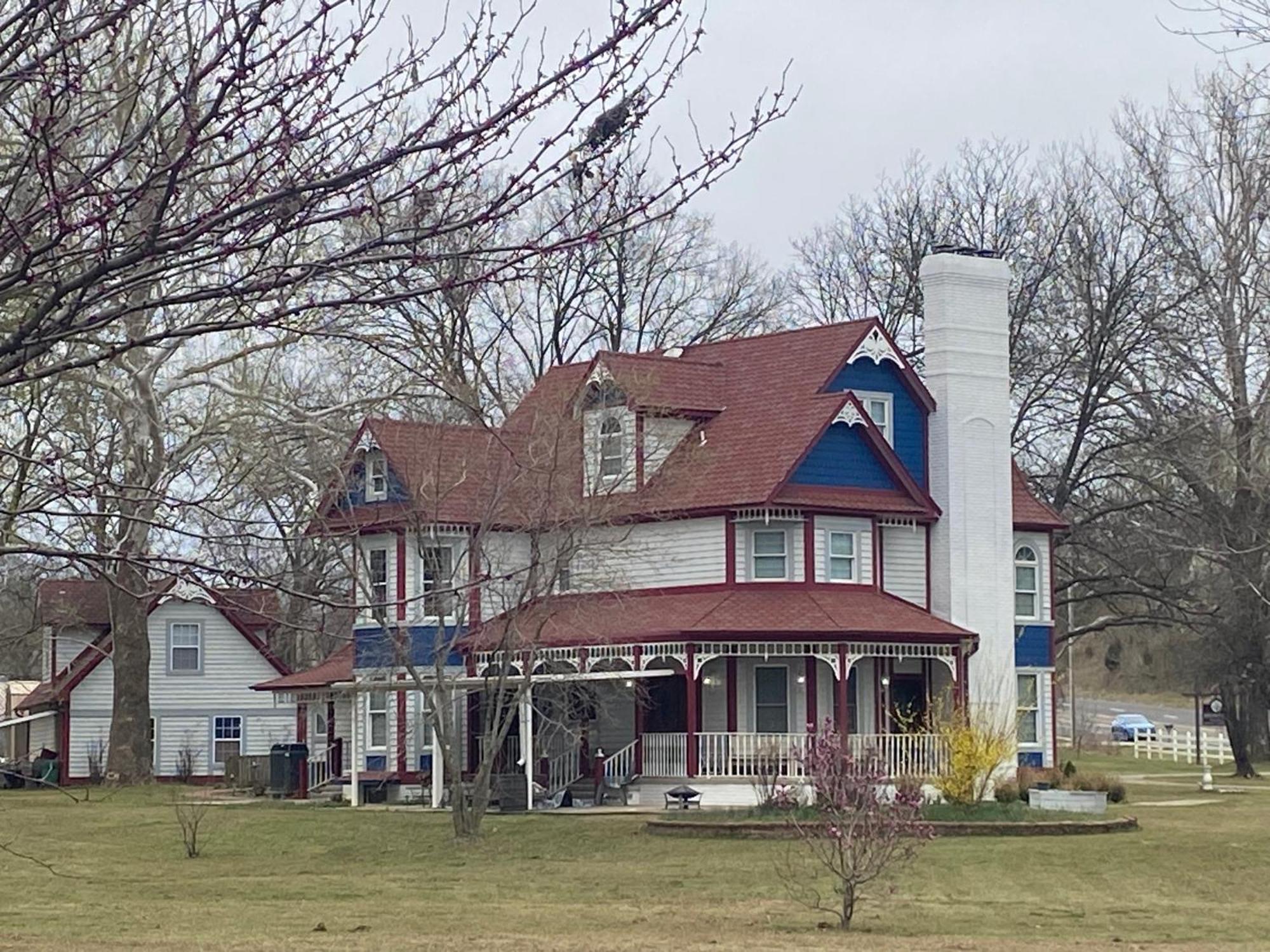 Apple Crest Inn Gentry Экстерьер фото